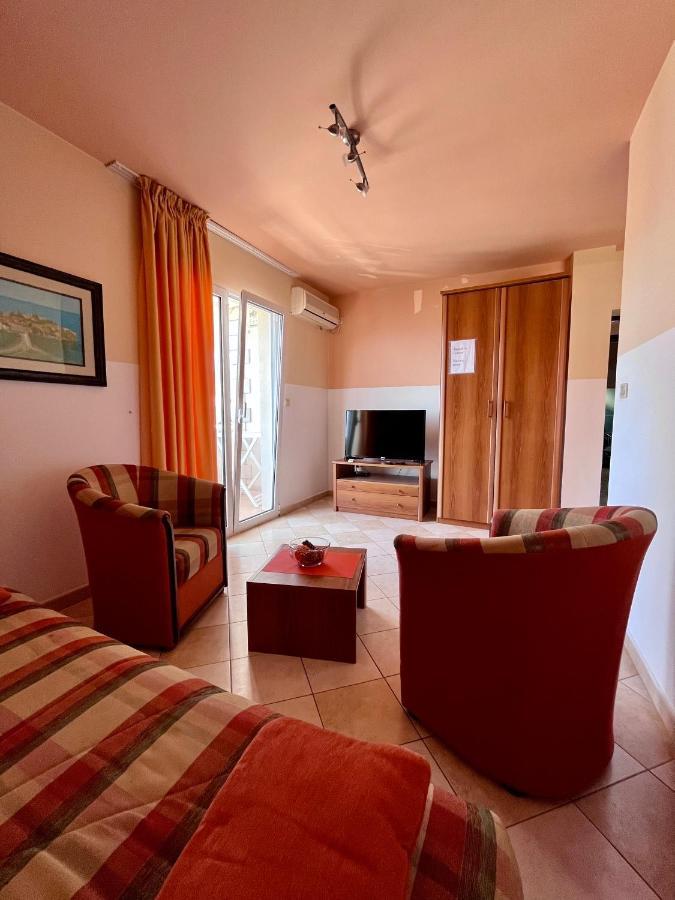 Apartmani Bojana Μπούντβα Εξωτερικό φωτογραφία